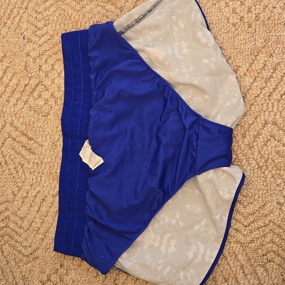 Fabletics Running Shorts With Built In Panty - Picture 5 of 5